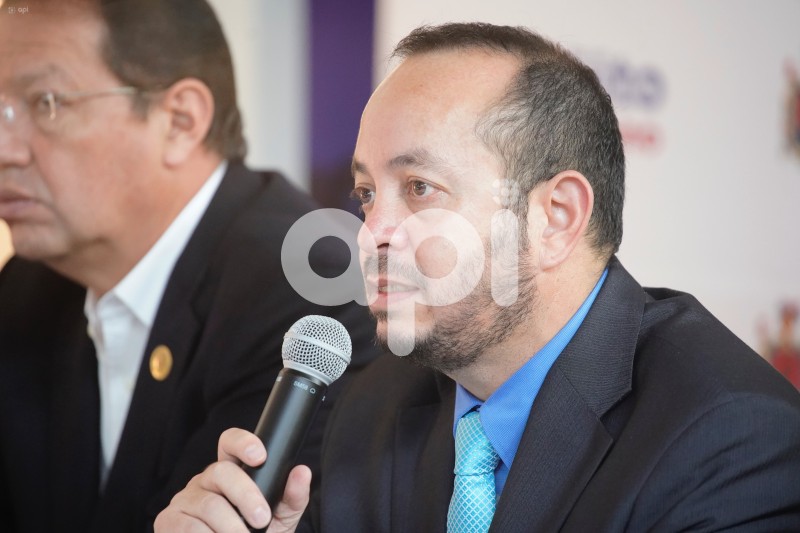 UIO-PROCESO-SELECCION-OPERADORA-METRO