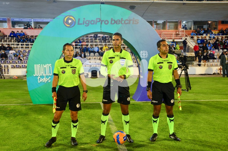 FBL-LIGA-PRO-MACARA-CUMBAYA