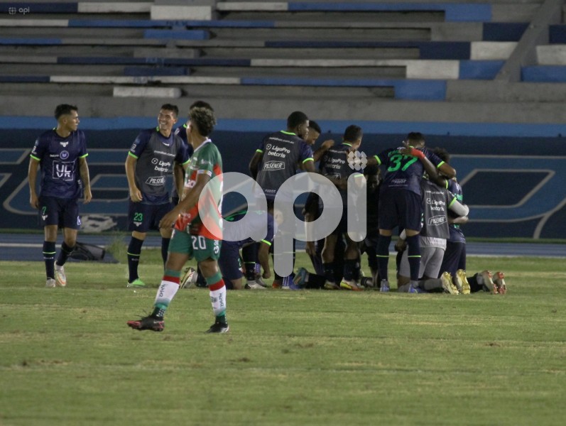 FBL-LIGAPRO-BUHOS-SANTO DOMINGO