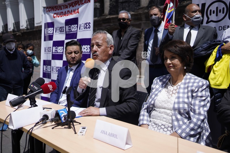 UIO-RRPP-COLECTIVO-VOCES-CPCCS