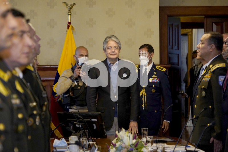 LASSO-MANDO-POLICIAL