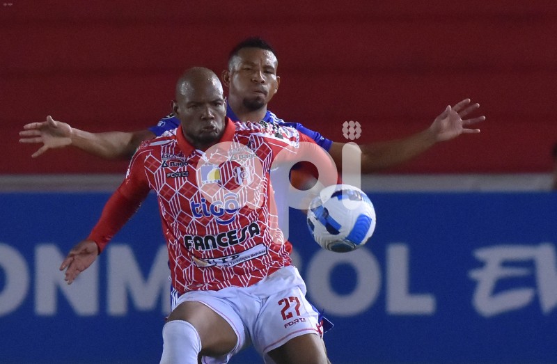 FBL-LIBERTADORES- INDEPENDIENTE PETROLERO - EMELEC