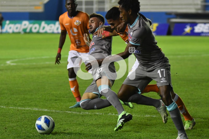 FBL-LIGAPRO-SERIE B-MANTA - LIBERTAD