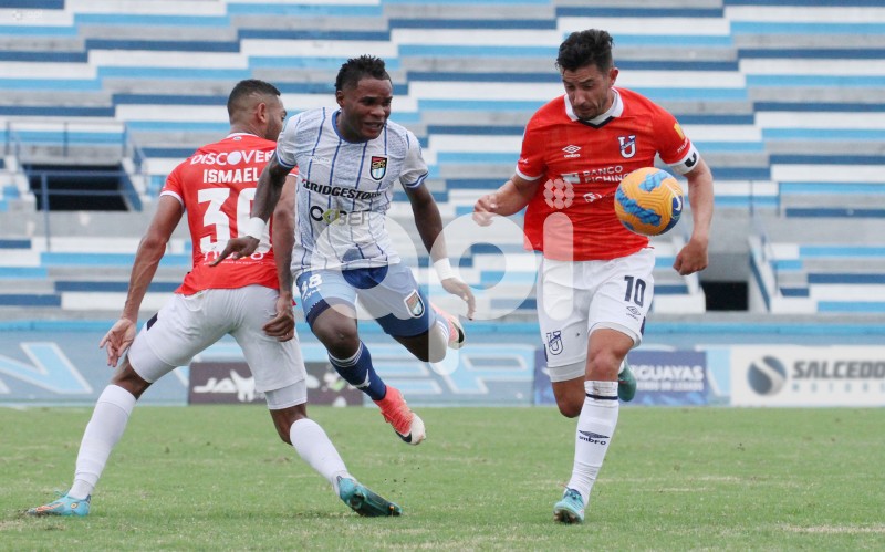 FBL-LIGAPRO-9 OCTUBRE-CATOLICA