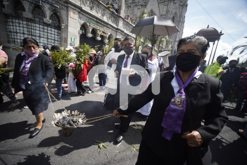 UIO-DOMINGO-RAMOS