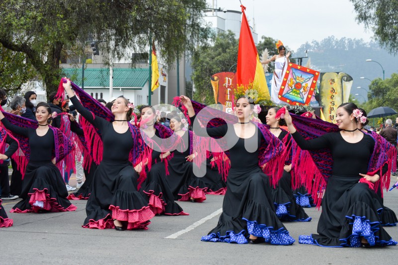 CUE-DESFILE-ESTUDIANTIL