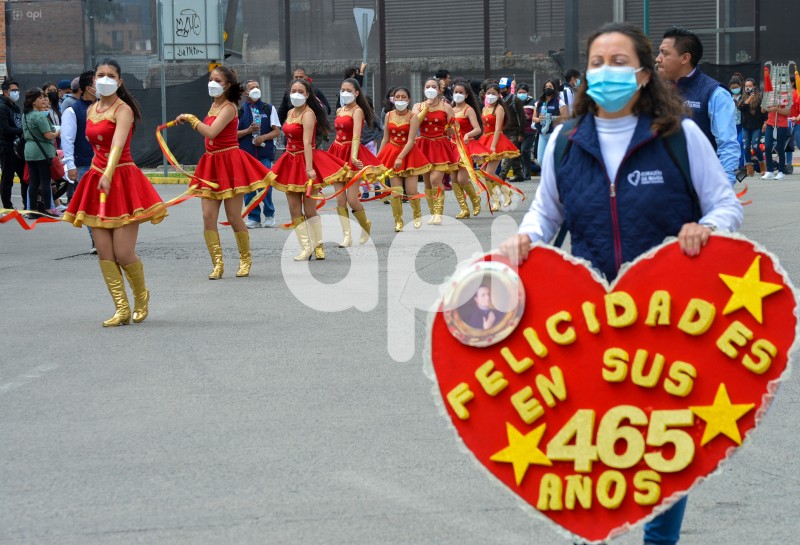 CUE-DESFILE-ESTUDIANTIL