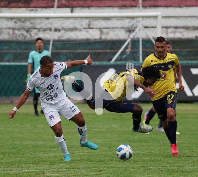 FBL-LIGA-PRO-SERIE-B-CHACARITAS-IMBABURA-