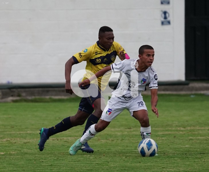 FBL-LIGA-PRO-SERIE-B-CHACARITAS-IMBABURA-