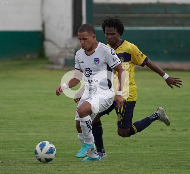 FBL-LIGA-PRO-SERIE-B-CHACARITAS-IMBABURA-