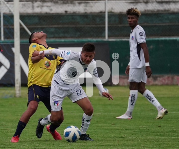 FBL-LIGA-PRO-SERIE-B-CHACARITAS-IMBABURA-