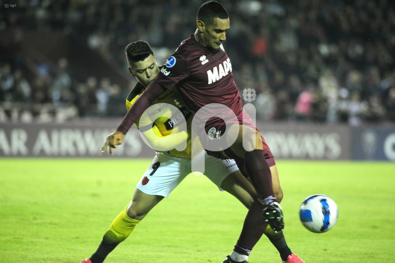 FBL-SUDAMERICANA-LANUS-BARCELONA