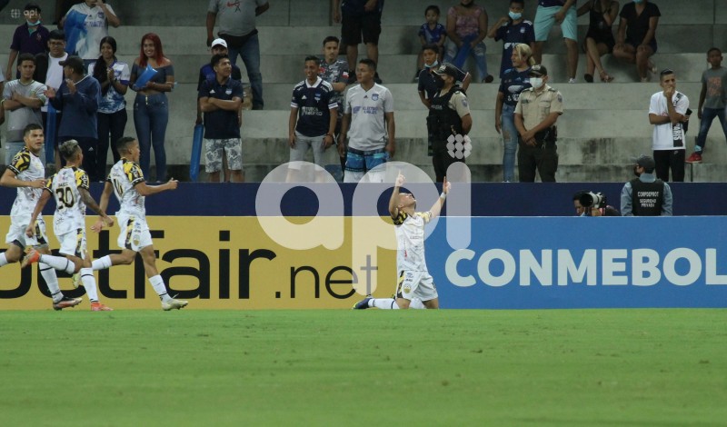 GYE-EMELEC-DEPORTIVO TACHIRA