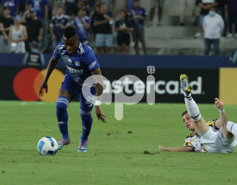 GYE-EMELEC-DEPORTIVO TACHIRA