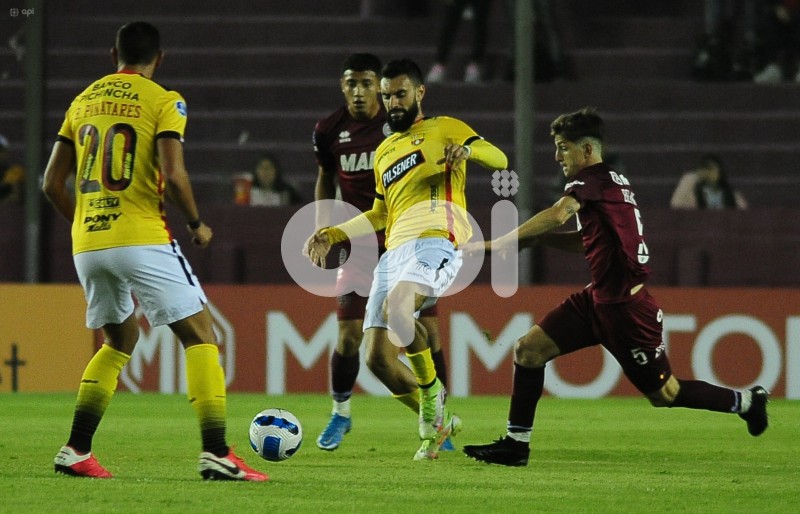 FBL-SUDAMERICANA-LANUS-BARCELONA