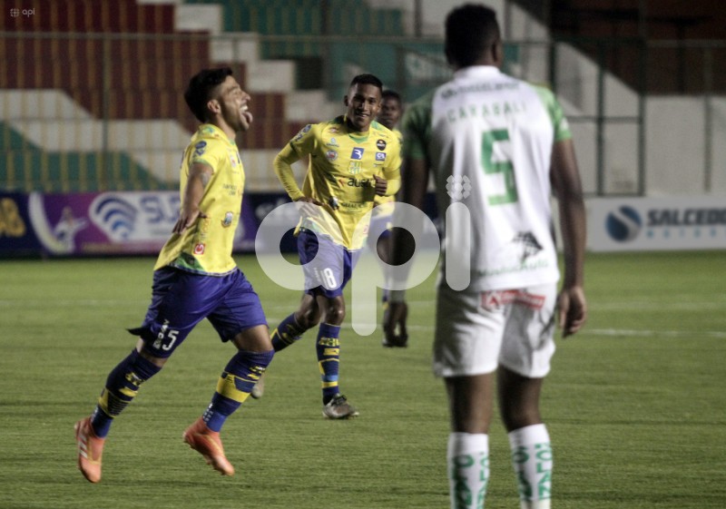 FBL-LIGAPRO-GUALACEO-MUSHUC-RUNA