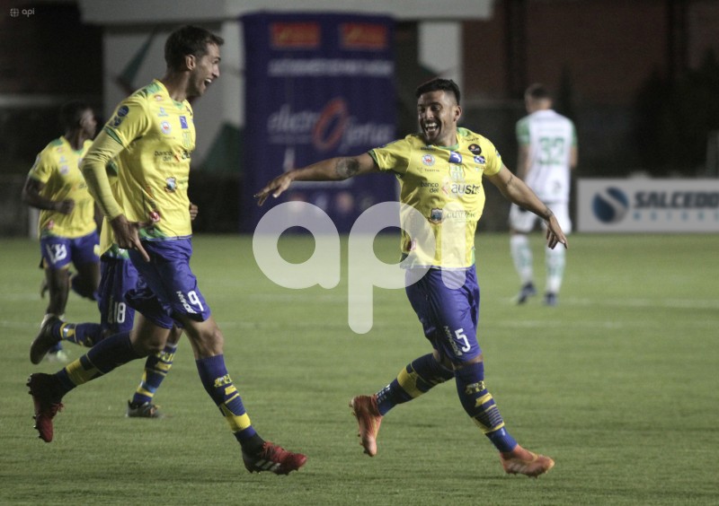 FBL-LIGAPRO-GUALACEO-MUSHUC-RUNA