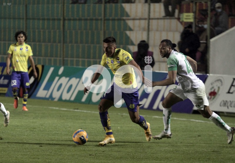 FBL-LIGAPRO-GUALACEO-MUSHUC-RUNA