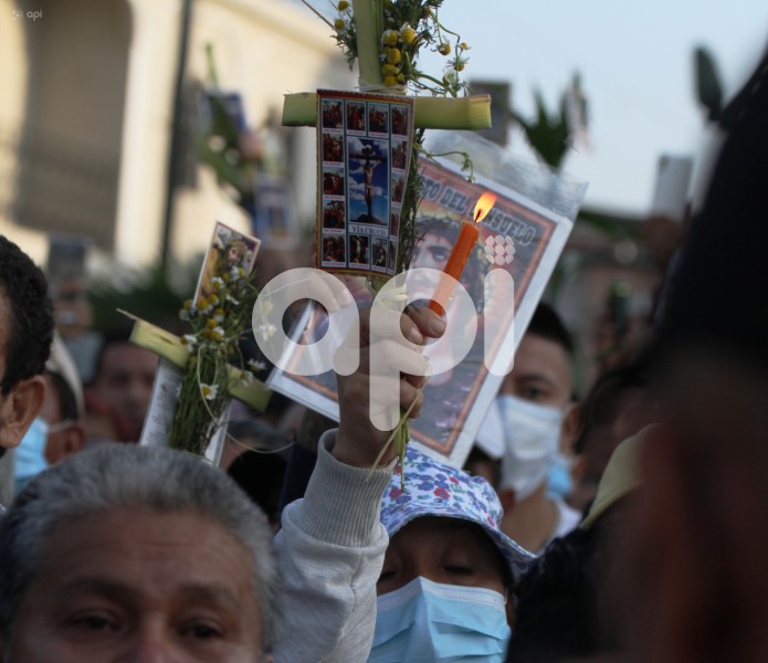 GYE-PROCESION-CRISTO DEL CONSUELO