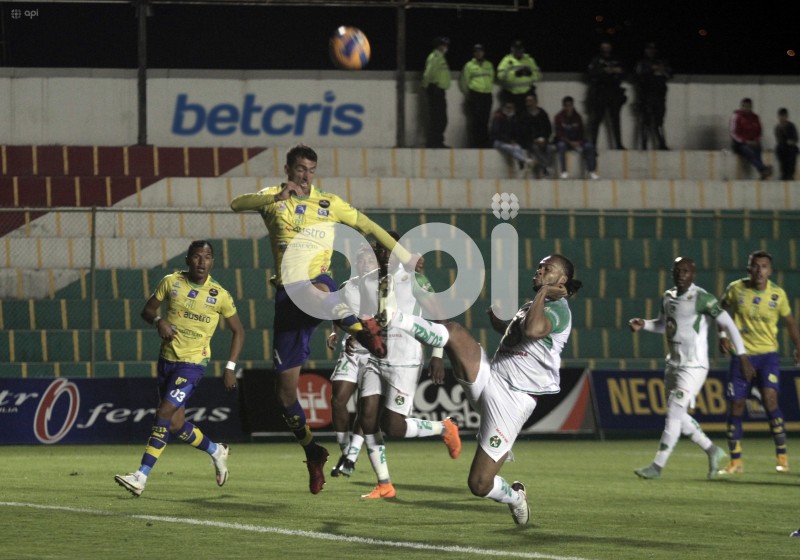 FBL-LIGAPRO-GUALACEO-MUSHUC-RUNA