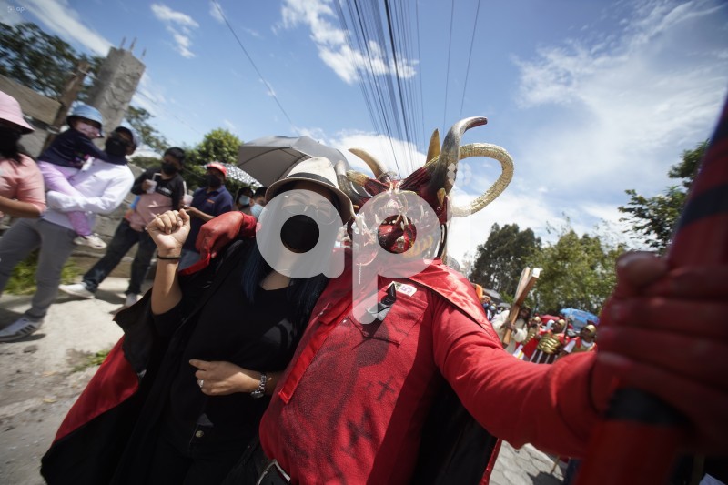 UIO-PROCESION-ALANGASI