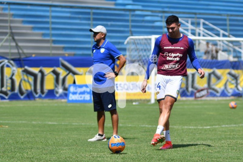 FBL-LIGAPRO-DELFIN - CUMBAYA