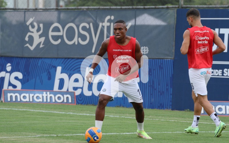 FBL-LIGAPRO-GUAYAQUIL-AUCAS