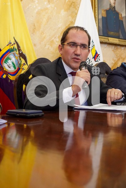 CUE-INFORME-GOBERNADOR-FERIADO