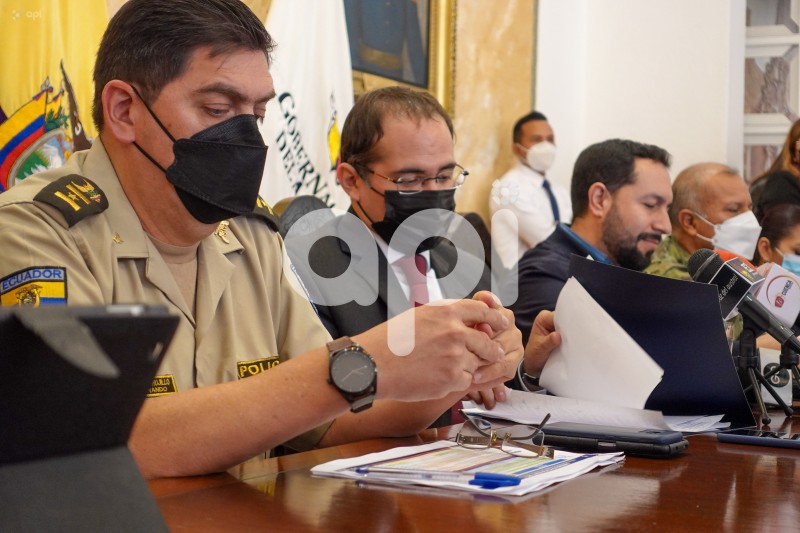 CUE-INFORME-GOBERNADOR-FERIADO