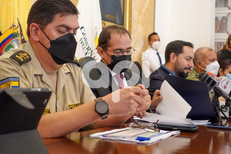 CUE-INFORME-GOBERNADOR-FERIADO
