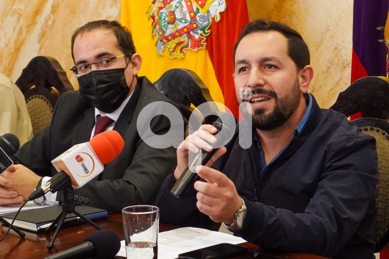 CUE-INFORME-GOBERNADOR-FERIADO
