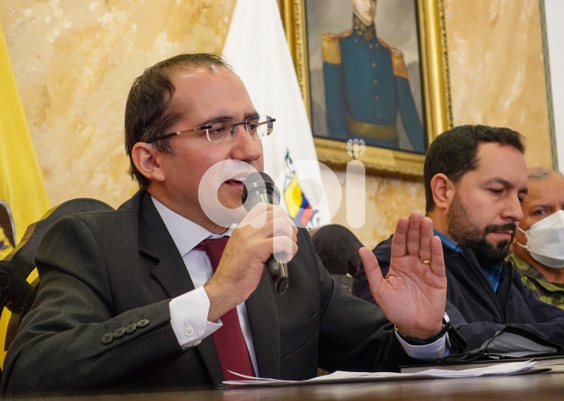 CUE-INFORME-GOBERNADOR-FERIADO
