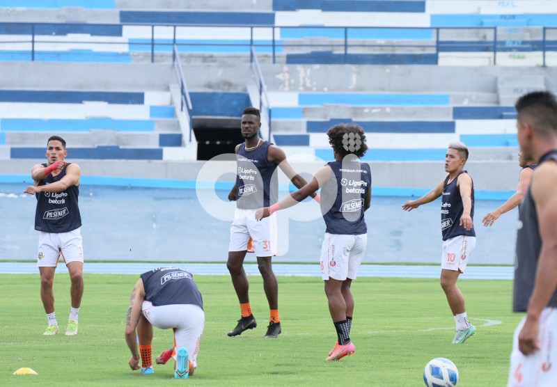 FBL-LIGAPRO-SERIE B-BUHOS-LIBERTAD