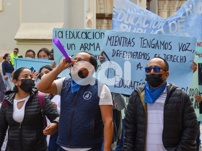 CUE-MARCHA-CONTRA-SENESCYT