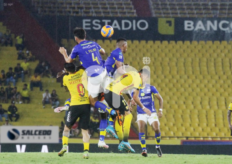FBL-LIGAPRO-BARCELONA-GUALACEO