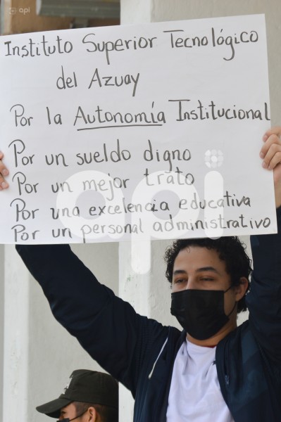 CUE-MARCHA-CONTRA-SENESCYT