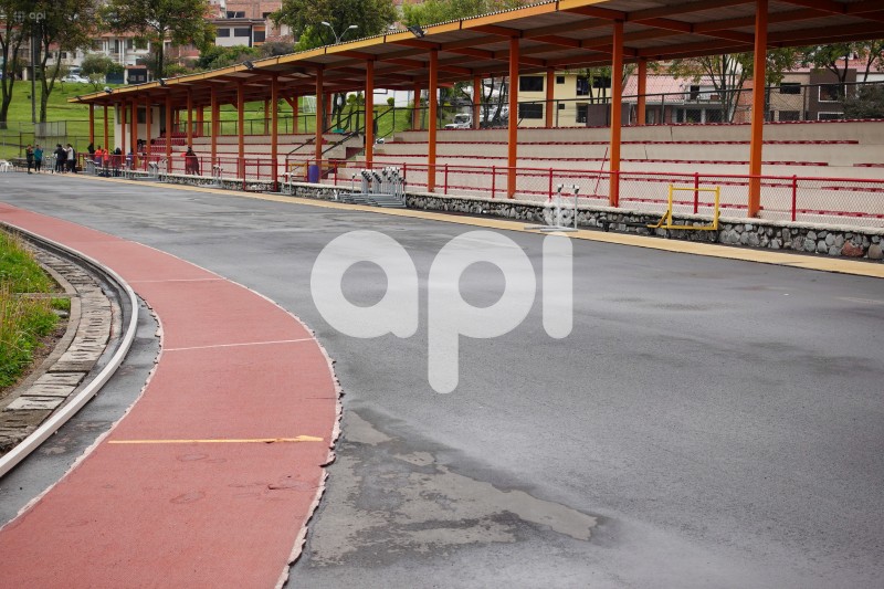 CUE-PISTA-ATLETICA-JEFFERSON-PEREZ