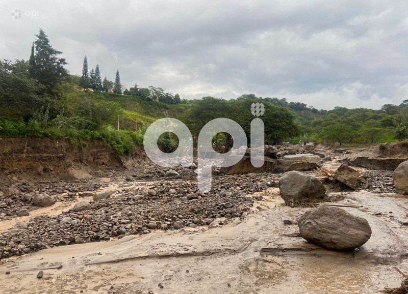 SANTA-ISABEL-DESBORDAMIENTO-RIO