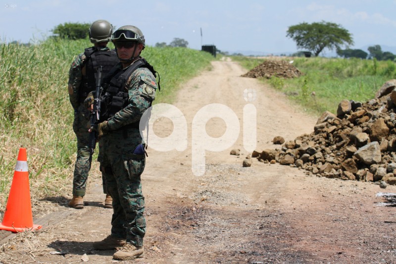 GYE-PISTAS CLANDESTINAS
