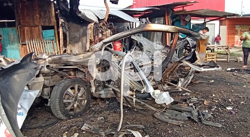 GYE-COCHE BOMBA