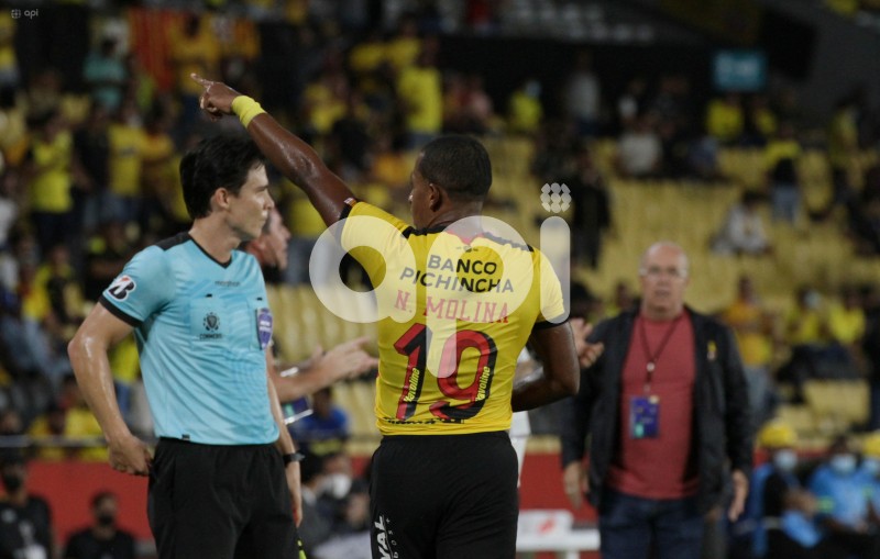 FBL-SUDAMERICANA-BARCELONA-METROPOLITANOS