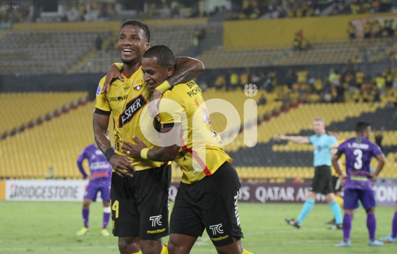 FBL-SUDAMERICANA-BARCELONA-METROPOLITANOS