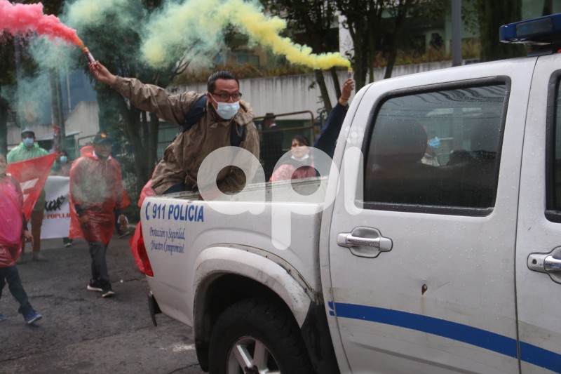 PROTESTAS-UNE-SALARIOS