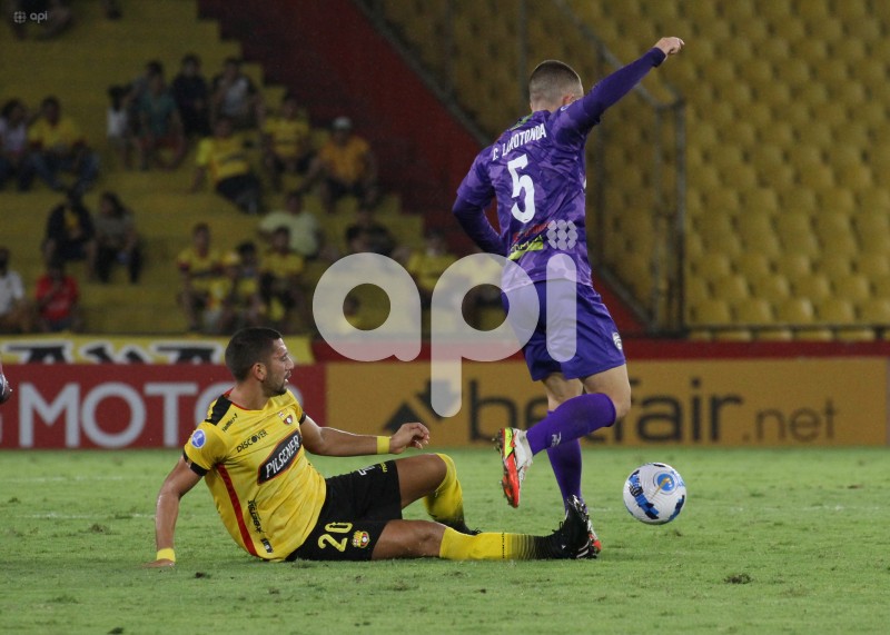 FBL-SUDAMERICANA-BARCELONA-METROPOLITANOS