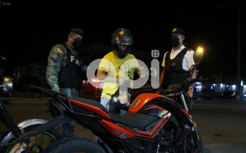 GYE-OPERATIVOS CAMEX