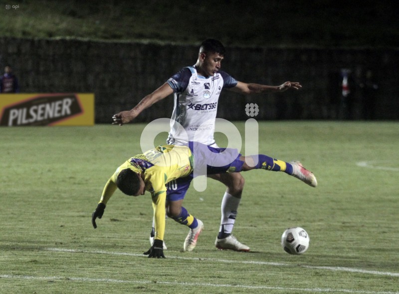 FBL-LIGAPRO-GUALACEO-MACARA