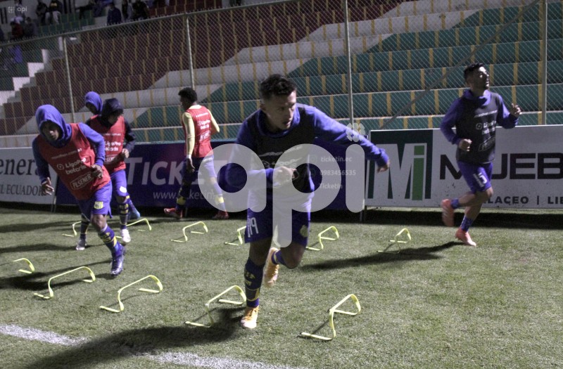 FBL-LIGAPRO-GUALACEO-MACARA