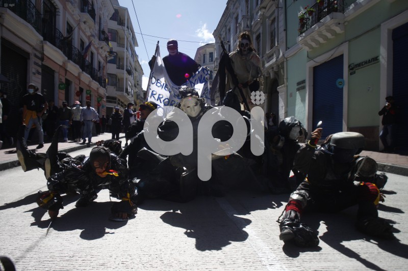 UIO-MARCHA-1DEMAYO