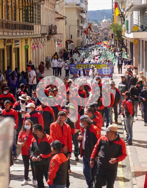 CUE-MARCHA-PRIMERO-MAYO