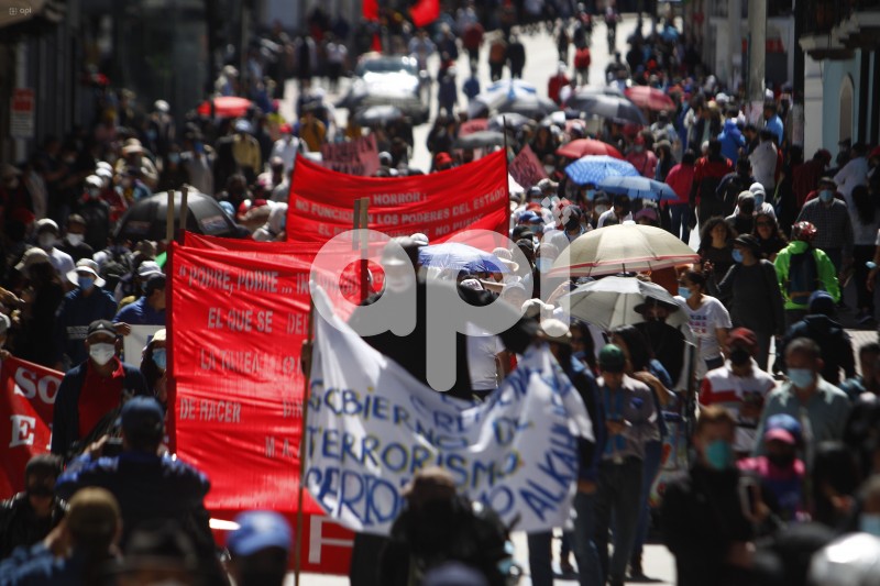 UIO-MARCHA-1DEMAYO